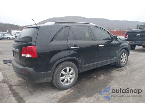 2011 Kia Sorento Lx из США, поврежденный, VIN 5XYKTCA10BG180702
